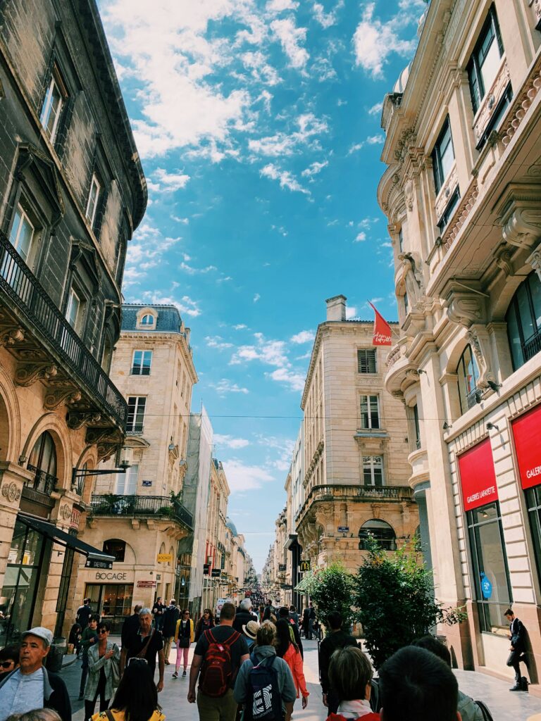 conciergerie Airbnb Bordeaux et sa métropole rue du centre